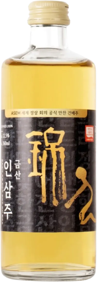 A bottle of Korean traditional alcohol (Geumsan Insamju - ginseng wine) with a gold cap and a white label featuring black calligraphy, set against a plain white background.

Geumsan Ginseng Wine - Geumsan Insamju - cultsool